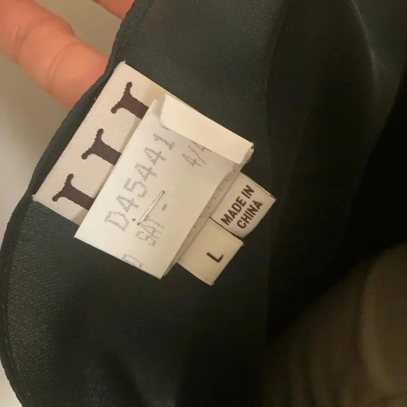 HAUTE HIPPIE EUC Open Back Button Silk Blouse Top - Picture 6 of 6